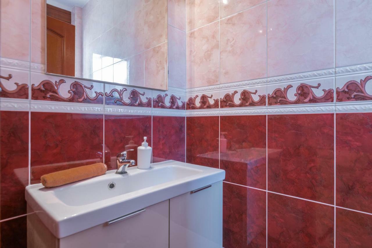 Ferienhaus Joy Ližnjan Exteriör bild